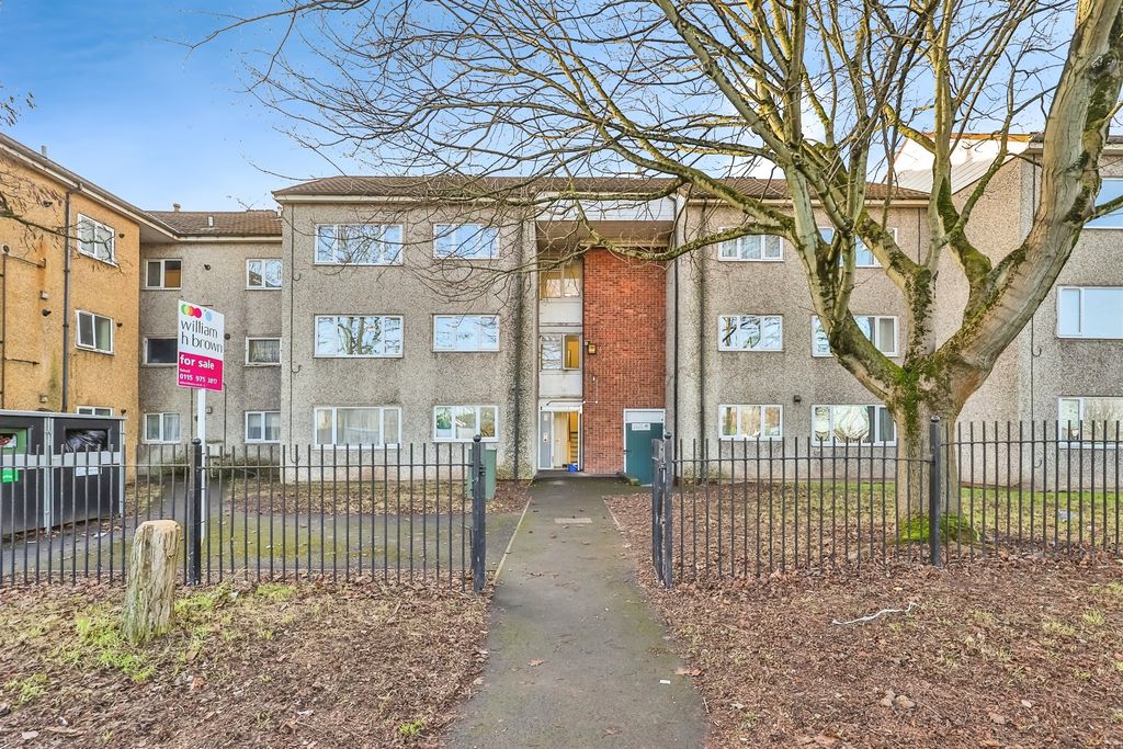 Property photo 1 of 9