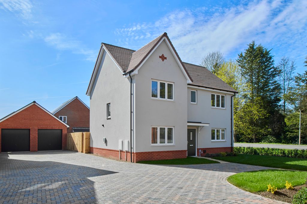 Property photo 1 of 14 External