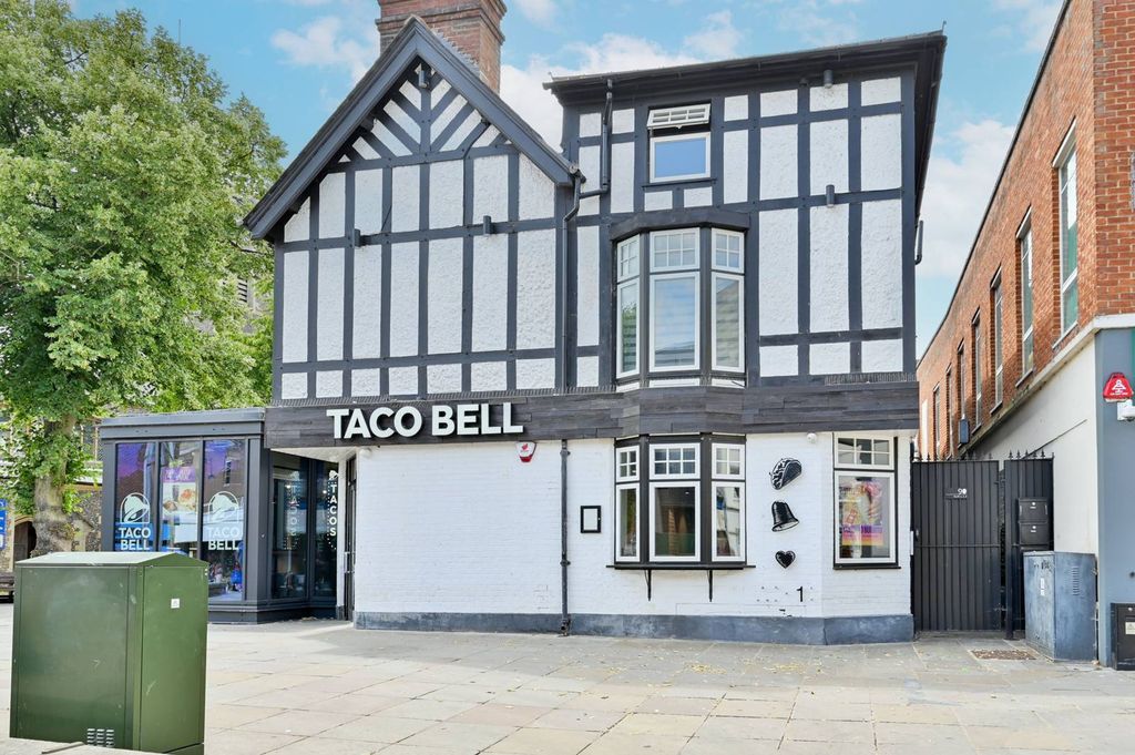 Property photo 3 of 7