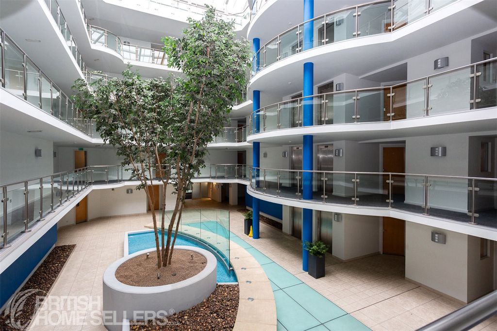 Property photo 1 of 11 Picture No. 06