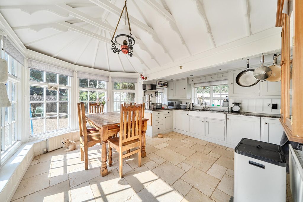 Property photo 2 of 15 Kitchen