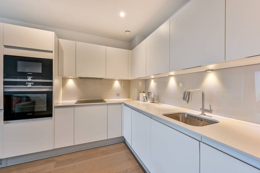 Property photo 3 of 5