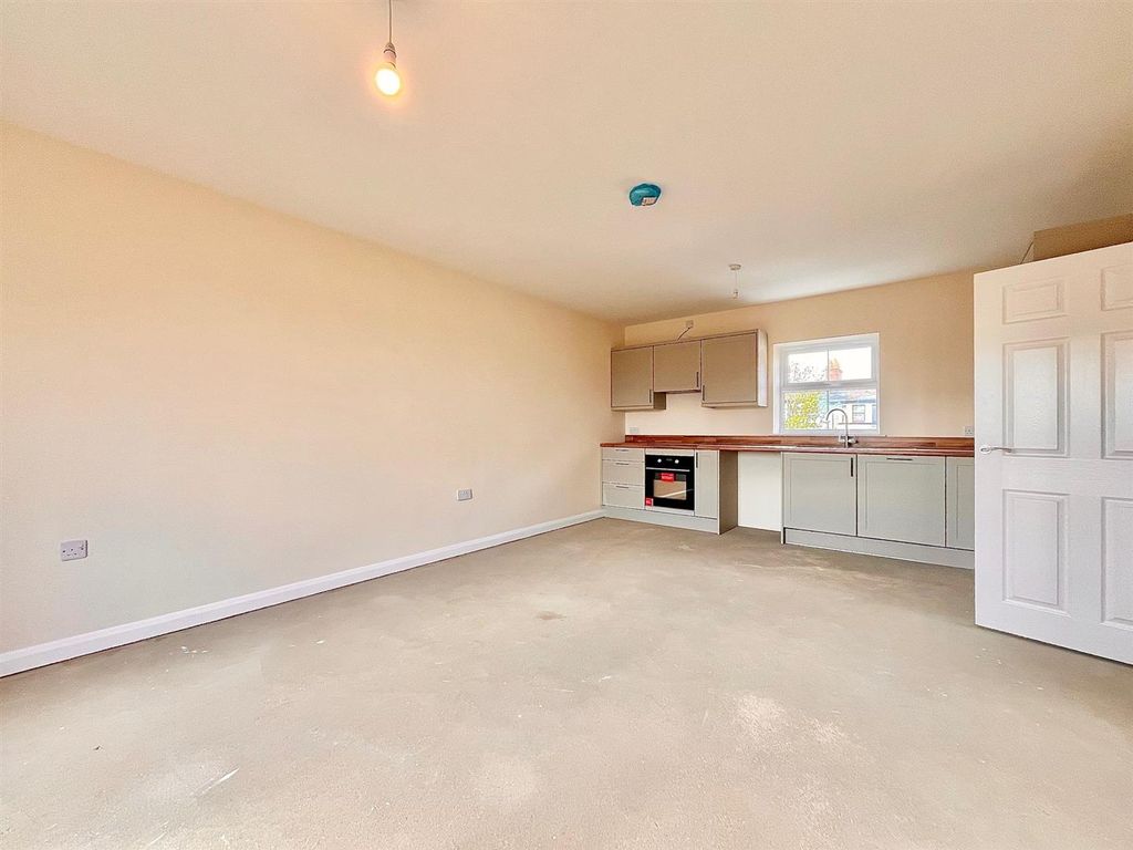 Property photo 3 of 7 Open Plan Kitchen/Dining/Living Room