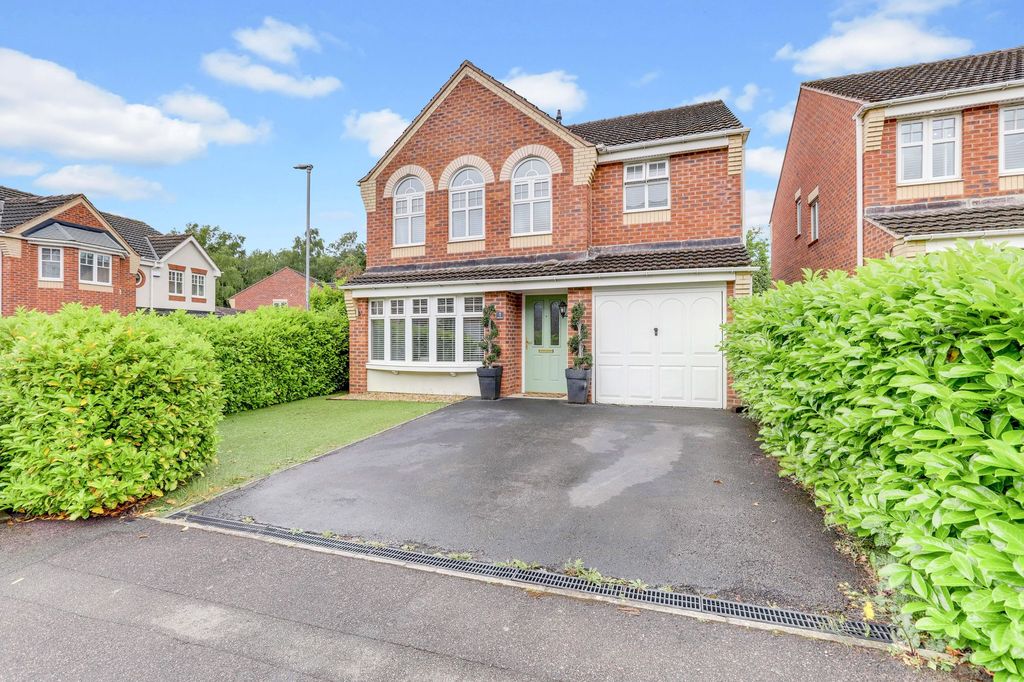 Property photo 1 of 22