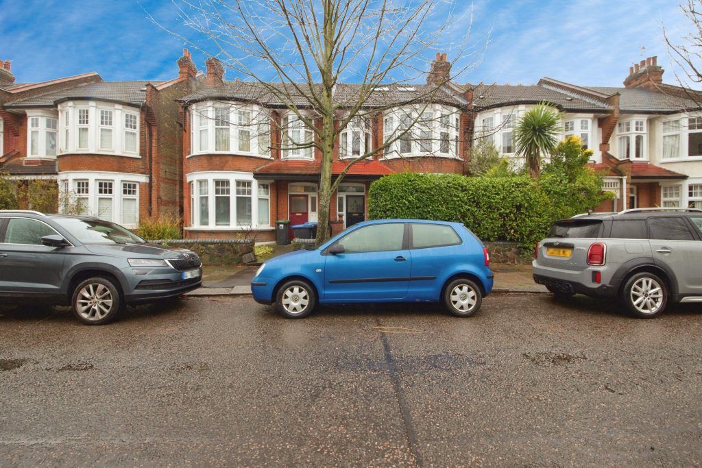 Property photo 1 of 30