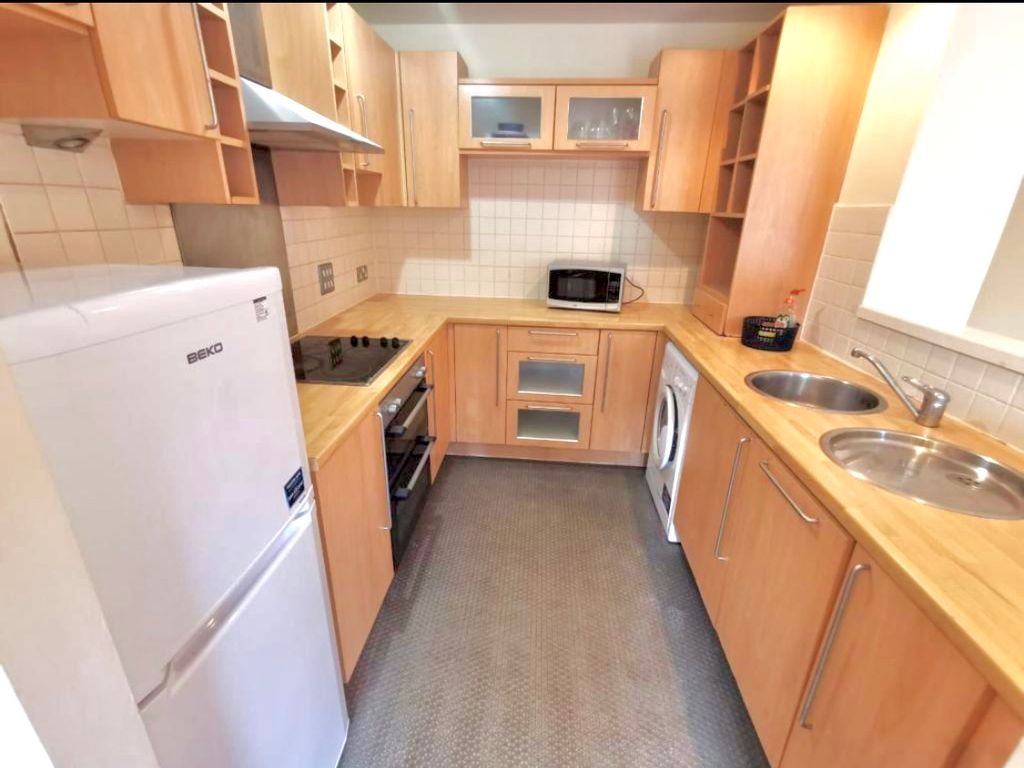 Property photo 3 of 8