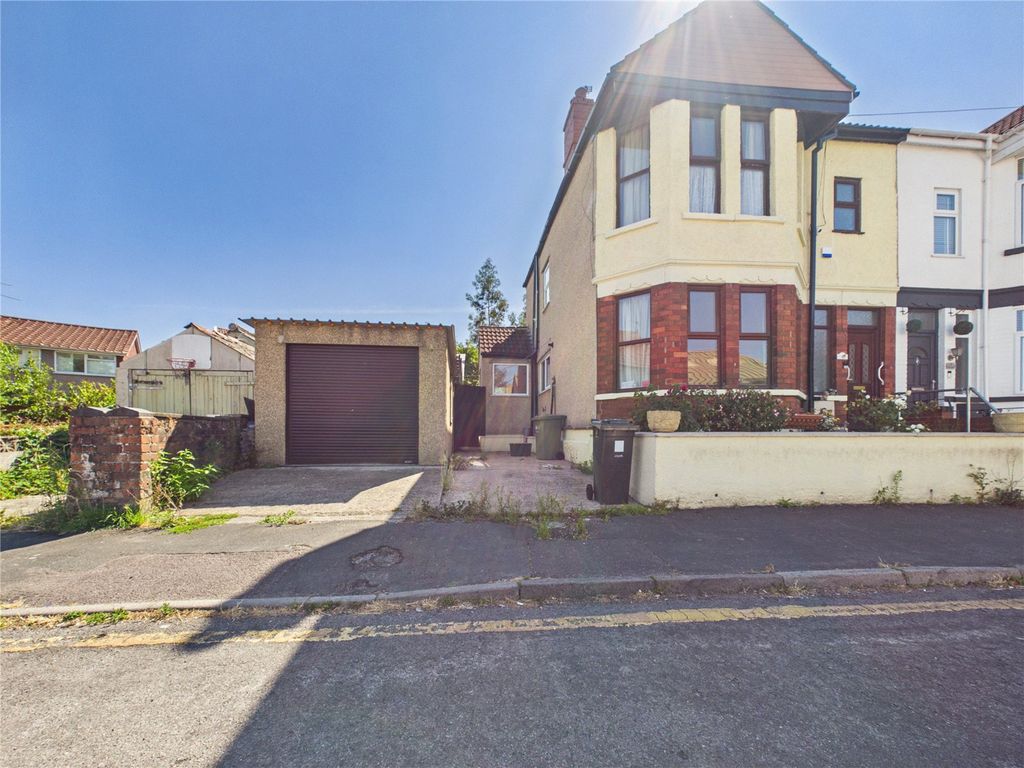 Property photo 1 of 15 Picture No. 17
