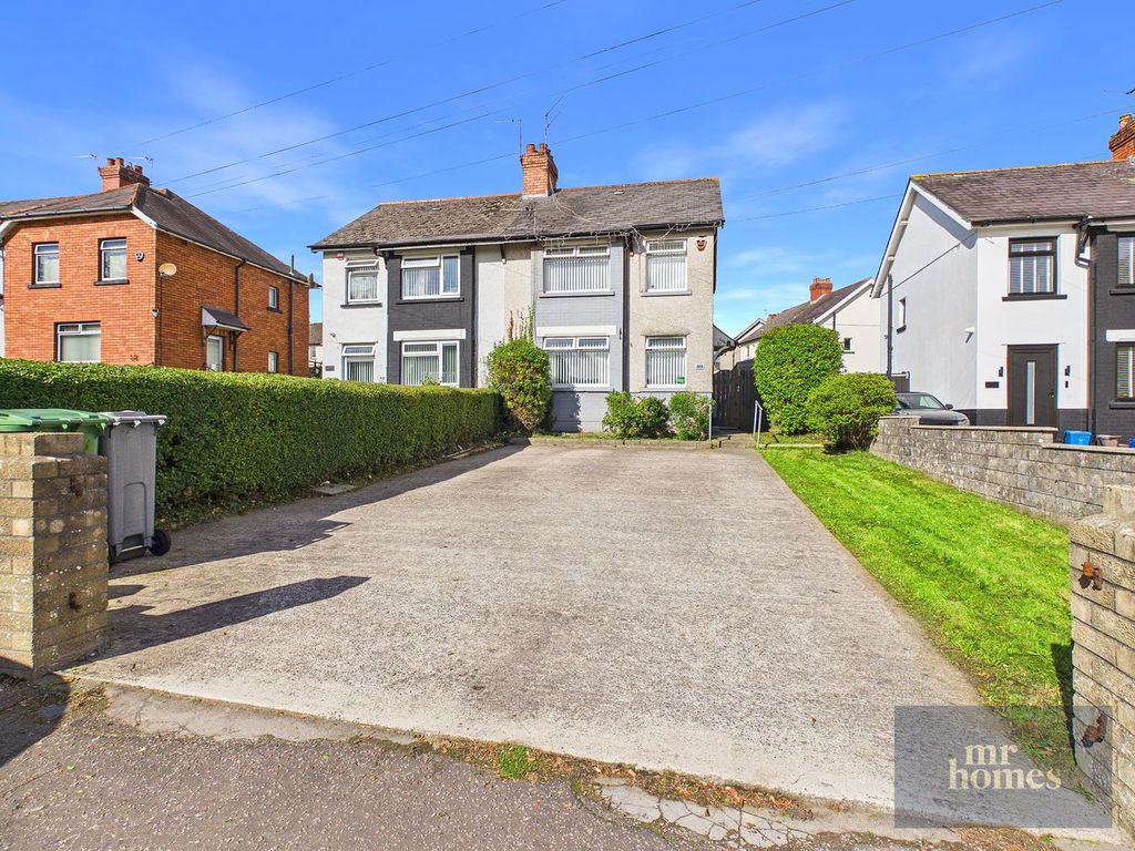 Property photo 1 of 35