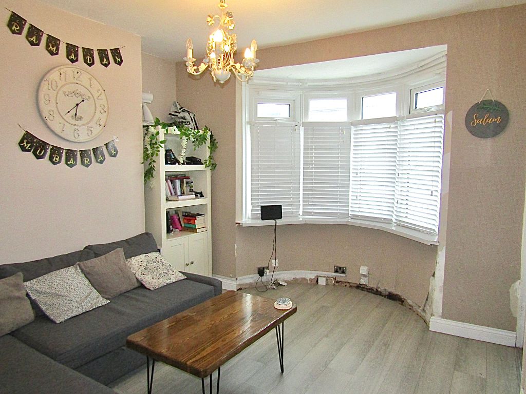 Property photo 2 of 9