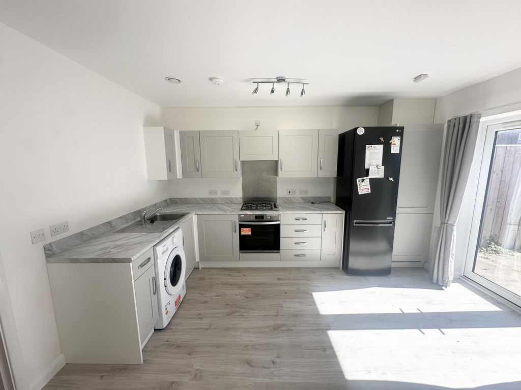 Property photo 2 of 22 Photo 7