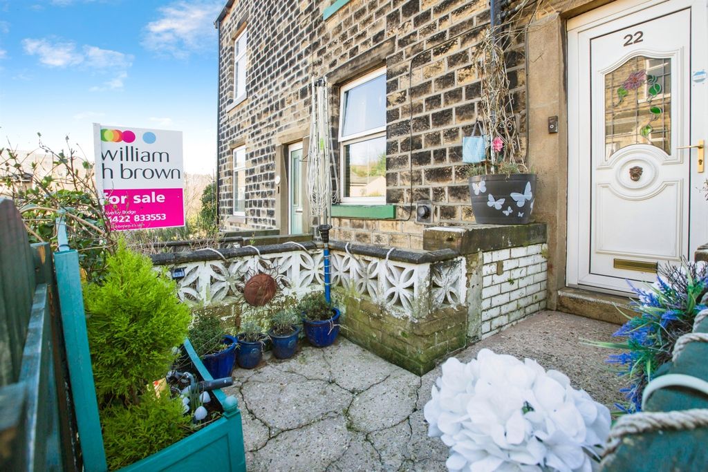 Property photo 1 of 15