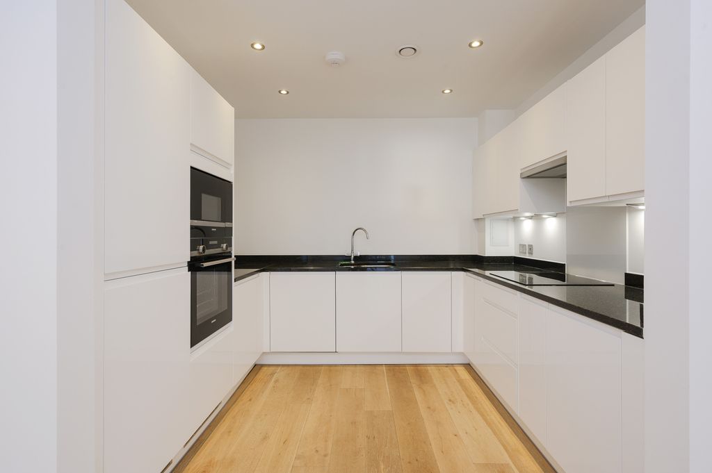 Property photo 2 of 19 Picture No. 04