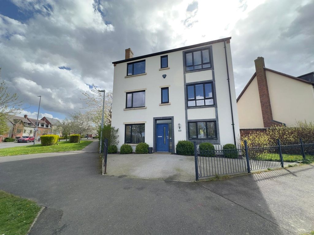 Property photo 1 of 17 Picture No. 63