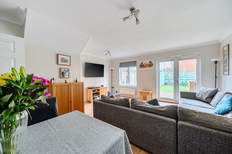 Property photo 1 of 18