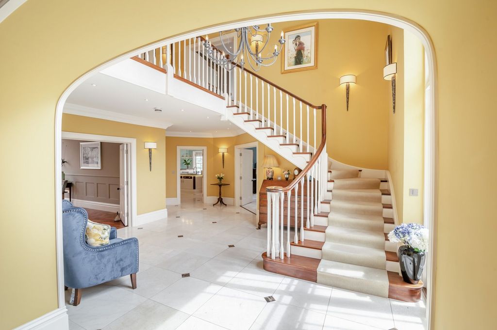 Property photo 3 of 46 P044044_03.Jpg