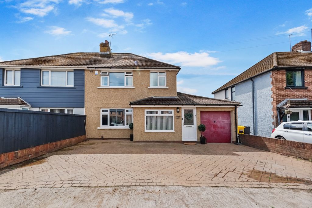 Property photo 1 of 28 4340060