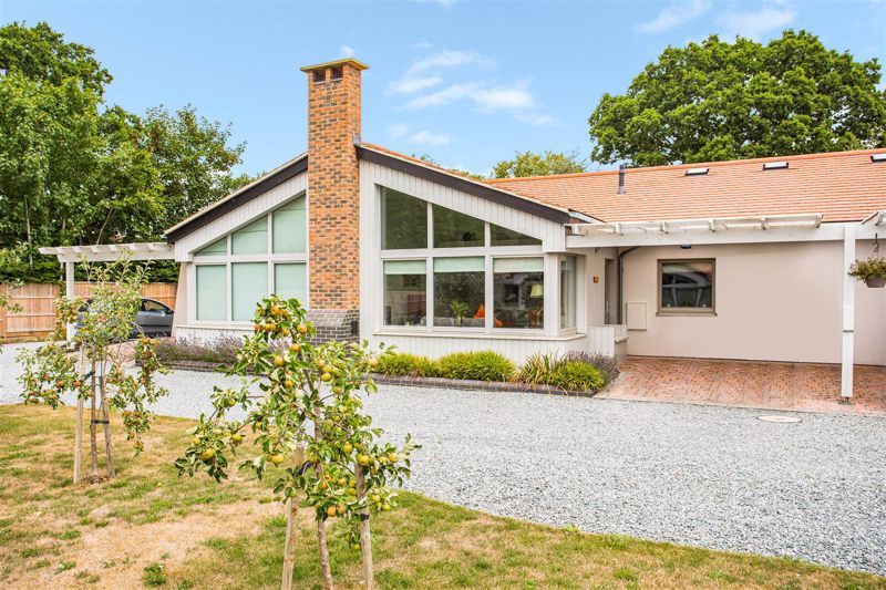 Property photo 1 of 20 Front
