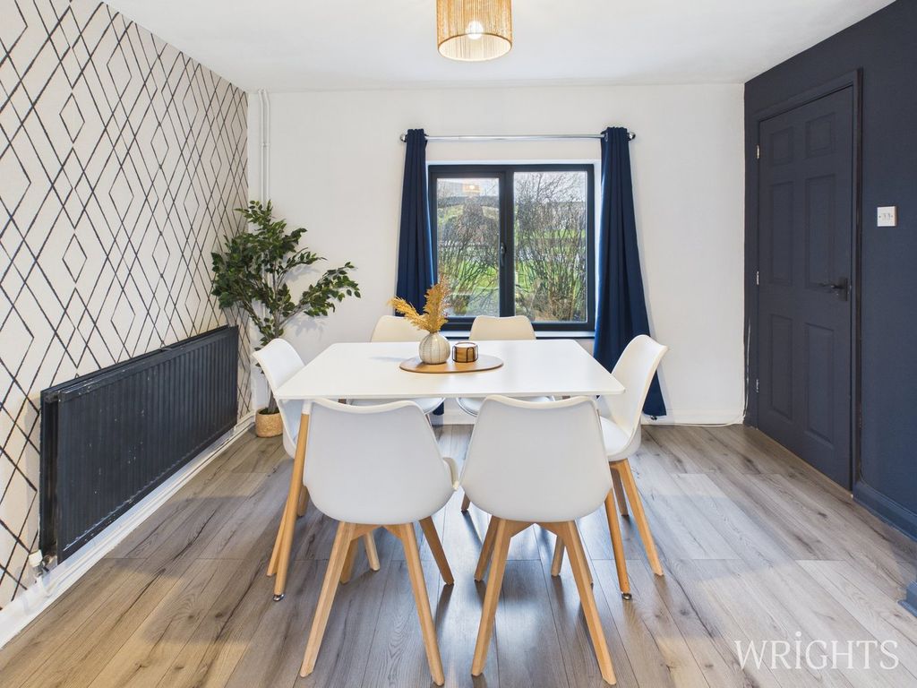 Property photo 3 of 22 Lounge/Diner