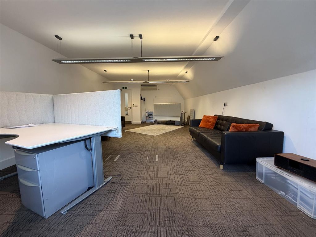 Property photo 3 of 7 Image00006.Jpeg