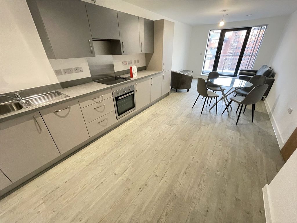 Property photo 3 of 6 Picture No. 09