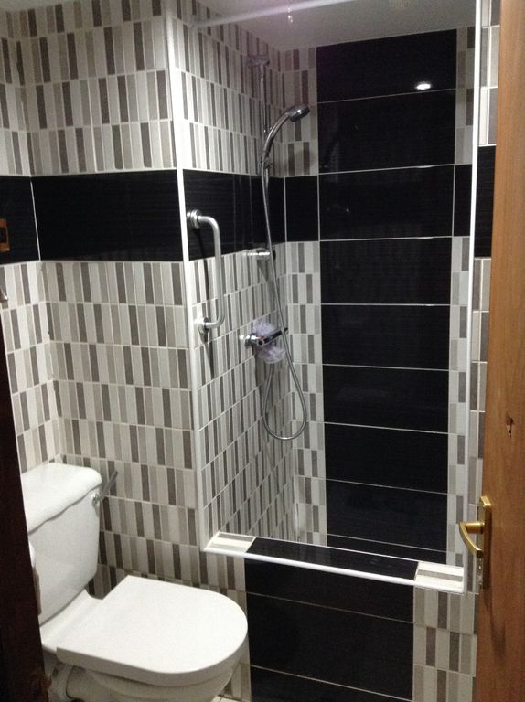 Property photo 3 of 3