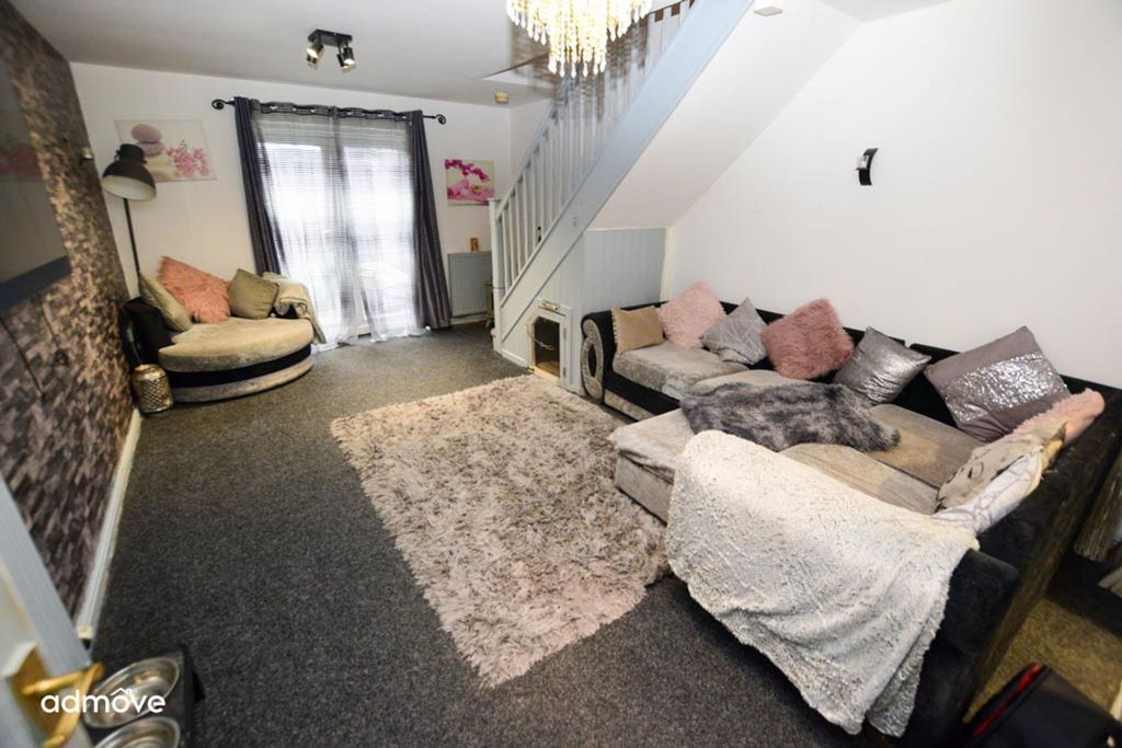 Property photo 2 of 16