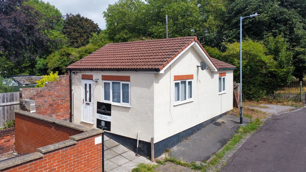 Property photo 1 of 12 4249523