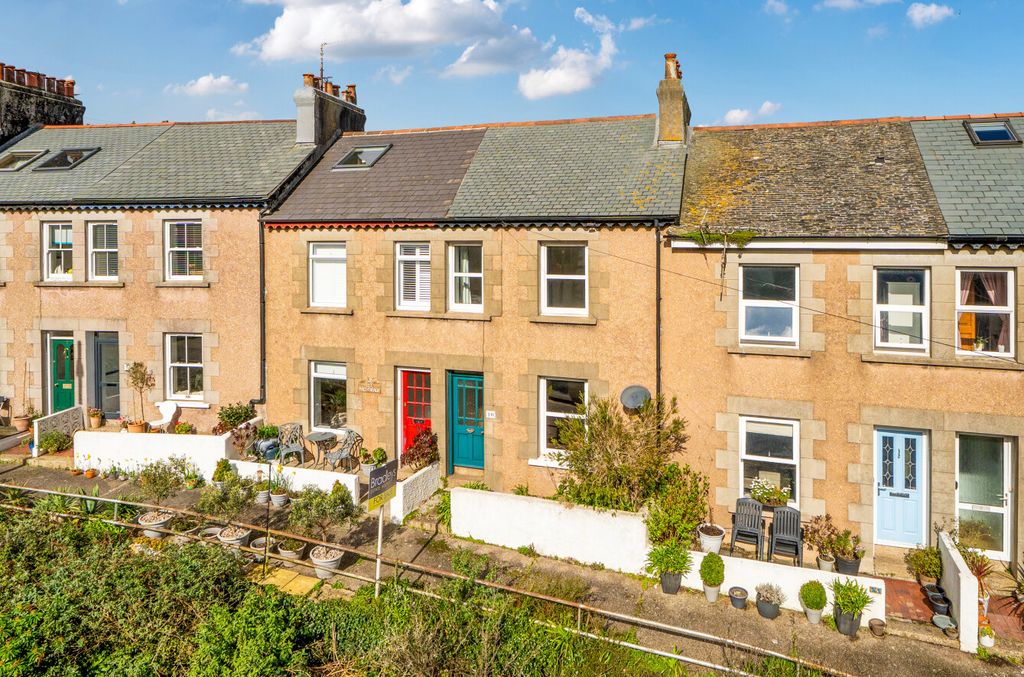 Property photo 3 of 17 1425643-2-69Aeb1B...