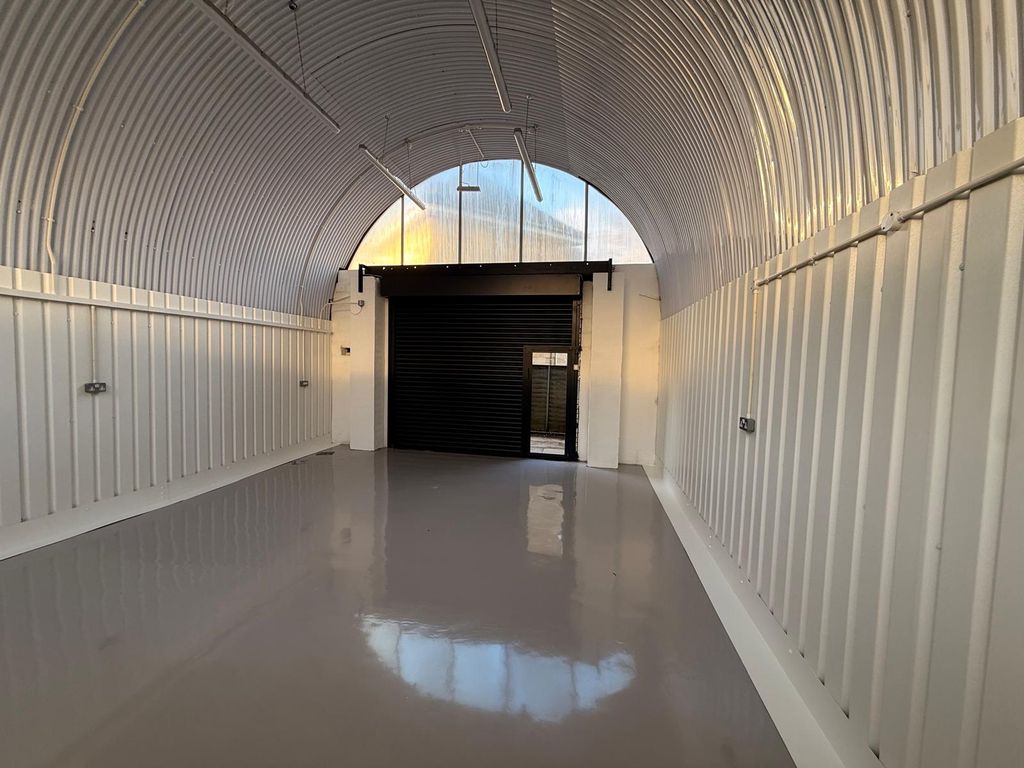 Property photo 3 of 3 An Empty Arch With White Lining And Full Height Glazing To The Front.