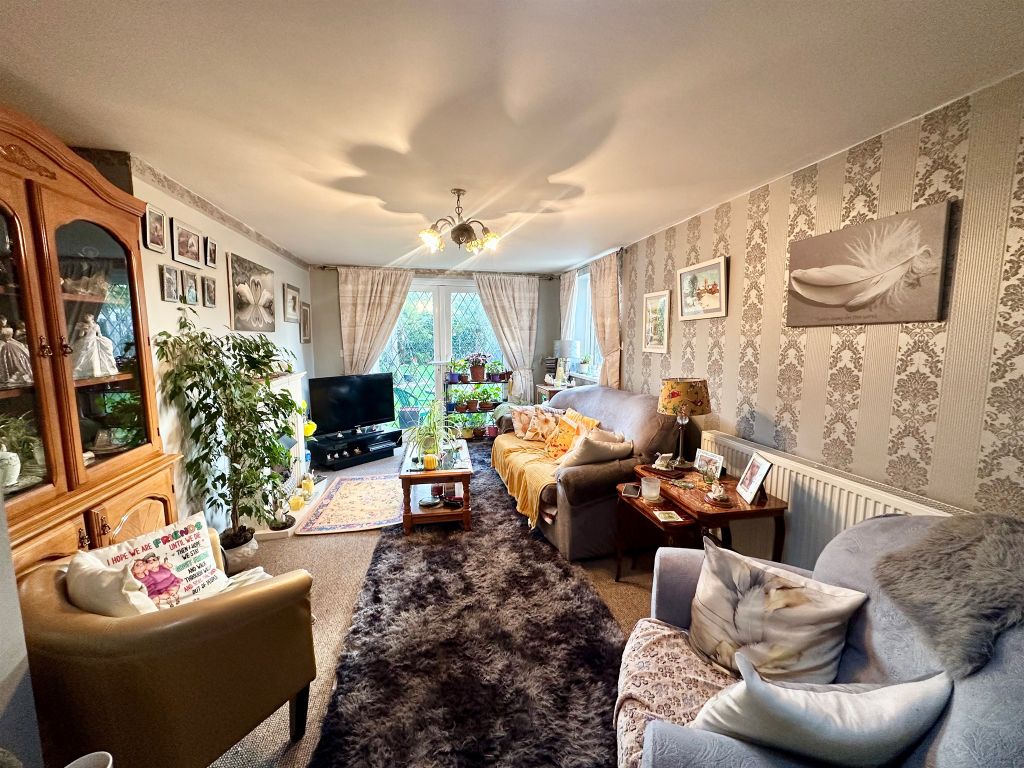 Property photo 3 of 3