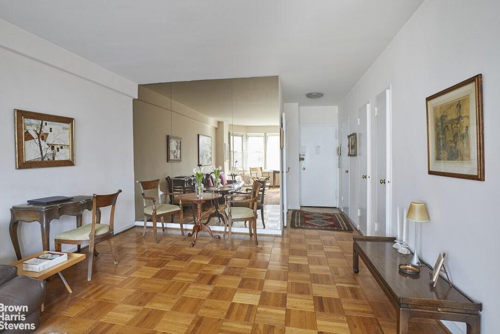 Property photo 3 of 12 <Alttext/>