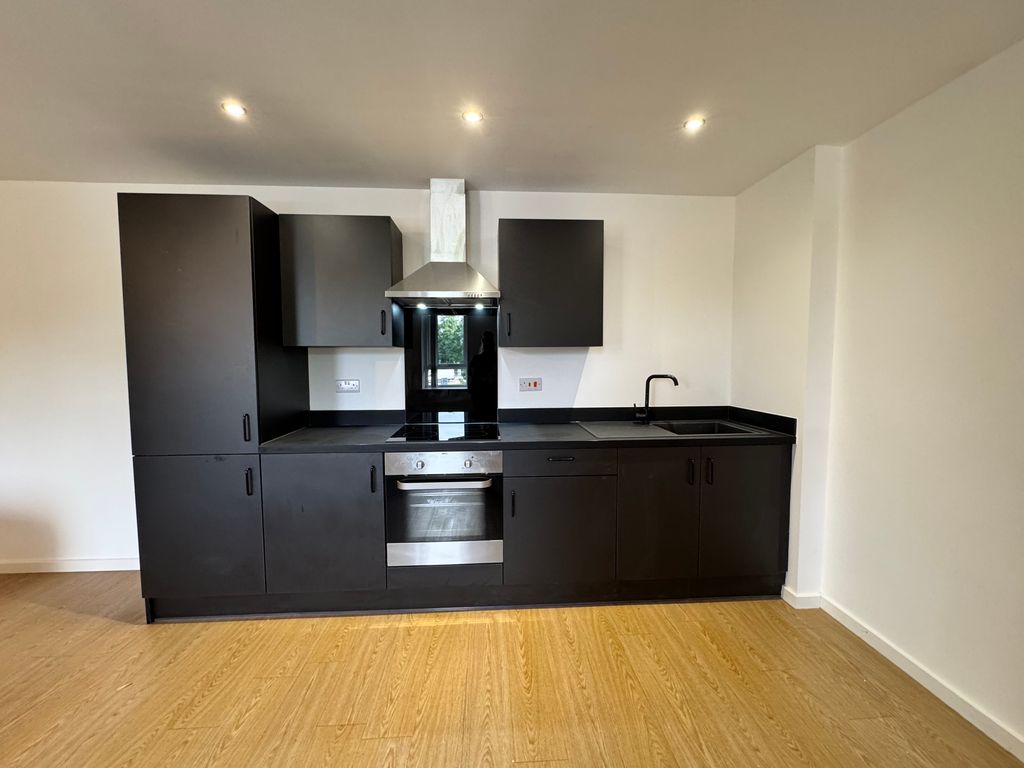 Property photo 3 of 10 Img_7065