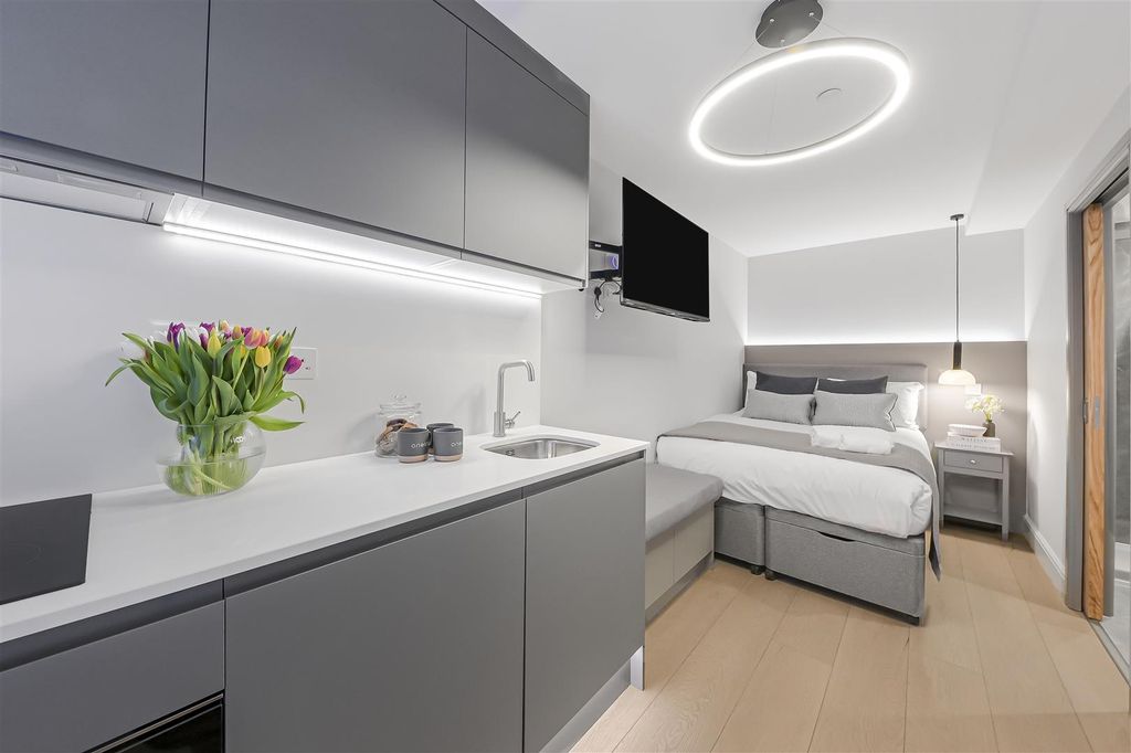 Property photo 1 of 9 One Stay - Studio 3 - Bedroom - Image 1 .Jpg