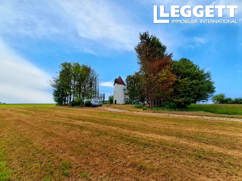 Property photo 1 of 10