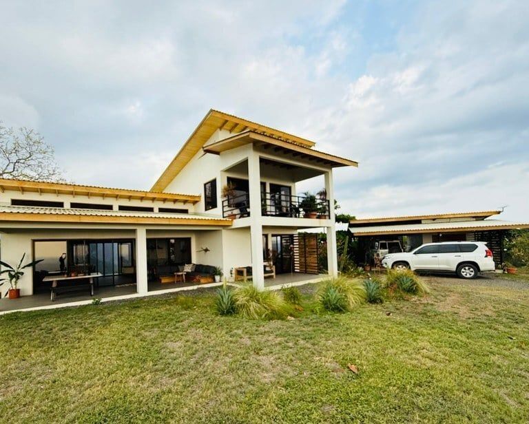 Property photo 1 of 34