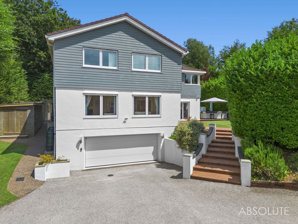 Property photo 2 of 48