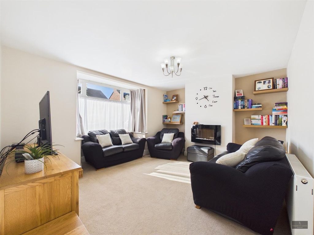 Property photo 2 of 19 Cam02887G0-Pr0633-Still001.Jpg