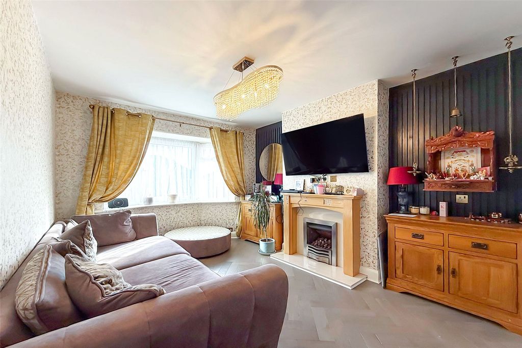 Property photo 2 of 18 Picture No. 03