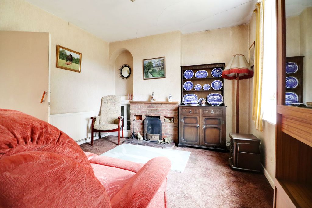 Property photo 3 of 17