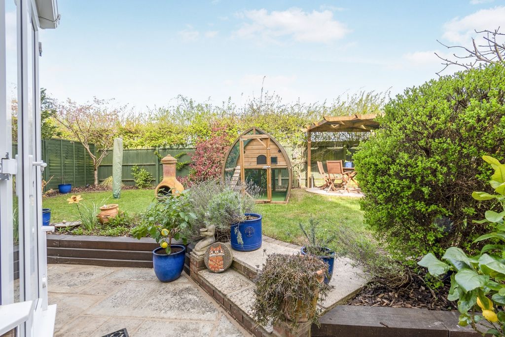 Property photo 3 of 20 Pbox-Img.Jpg