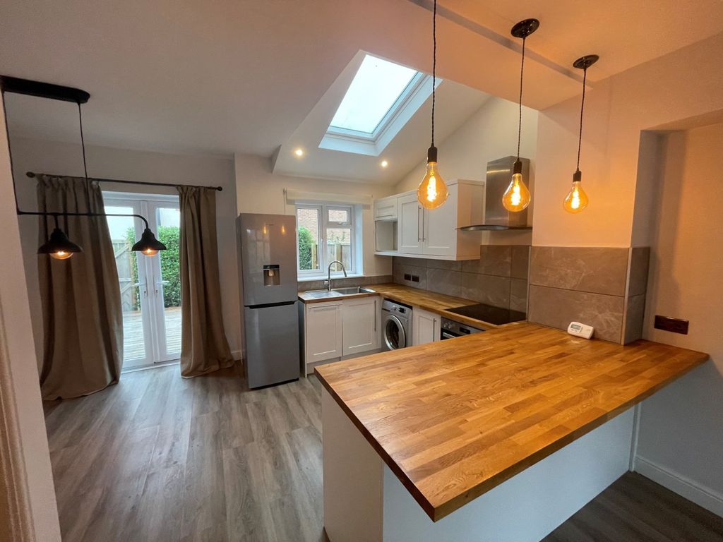 Property photo 2 of 12 Picture No. 04