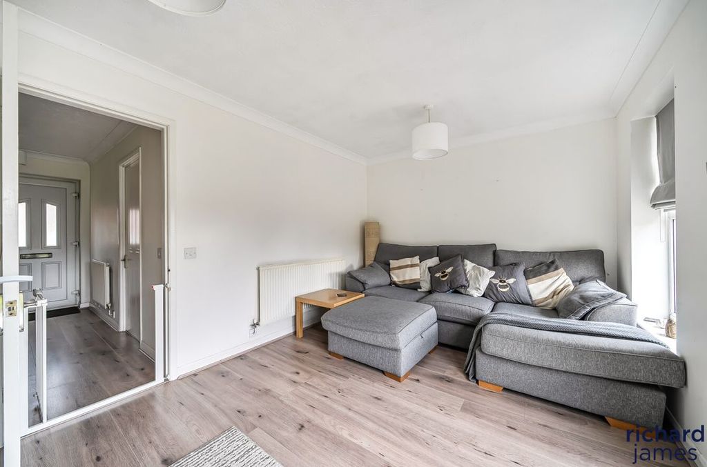 Property photo 2 of 13 22Af17Df76724A8Bbba25515Afe44E4A