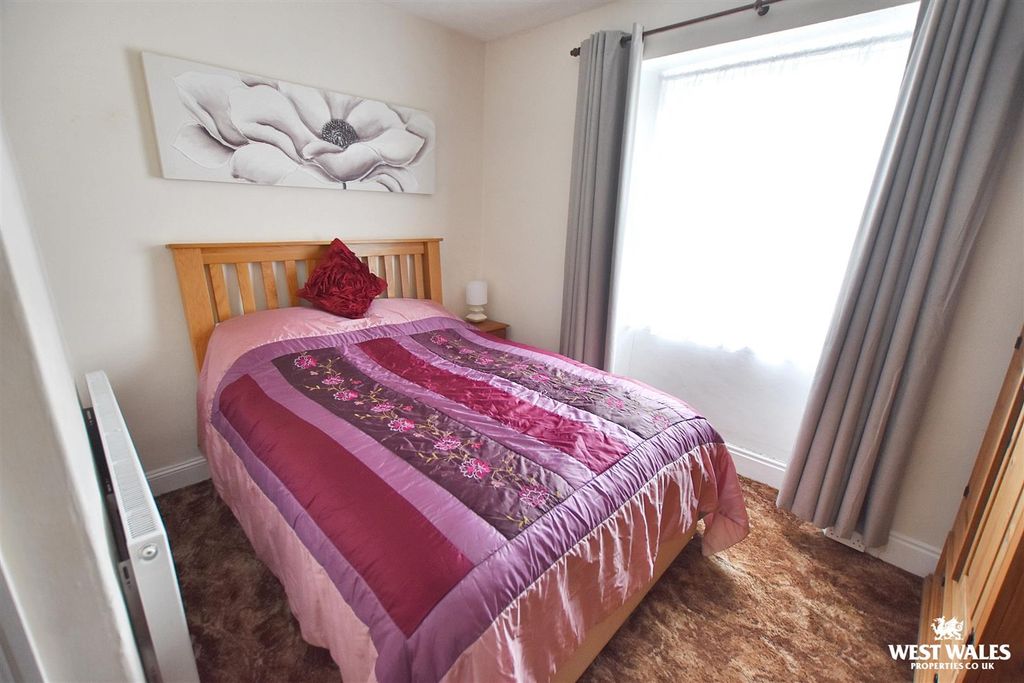 Additional image 12 of 3 bed end terrace house for saleArthur Street, Pembroke Dock SA72