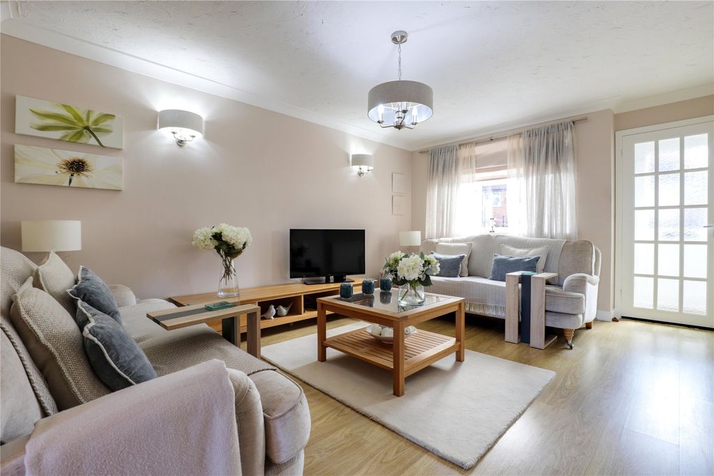 Property photo 2 of 11 Picture No. 05