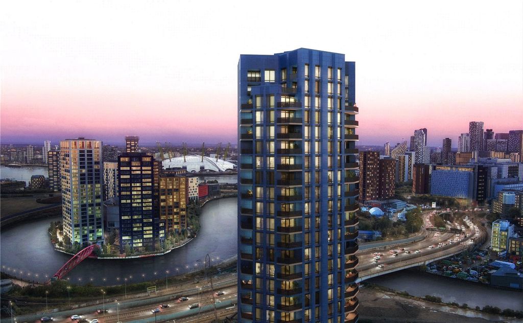 Property photo 2 of 19 Cerulean Quarter