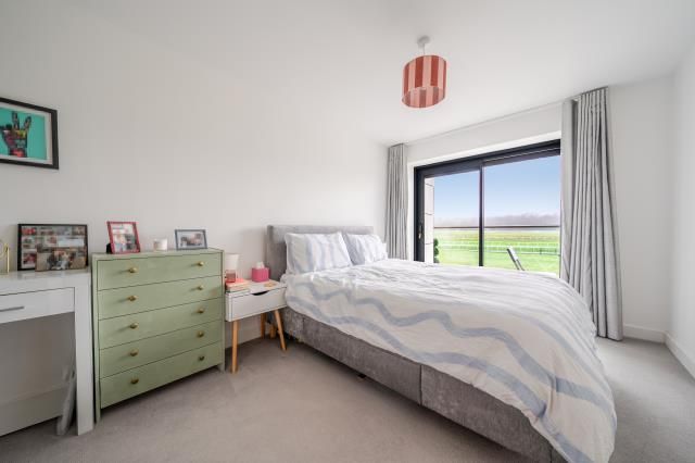 Additional image 17 of 2 bed flat for saleCape Cross House, Kingman Way, Newbury RG14