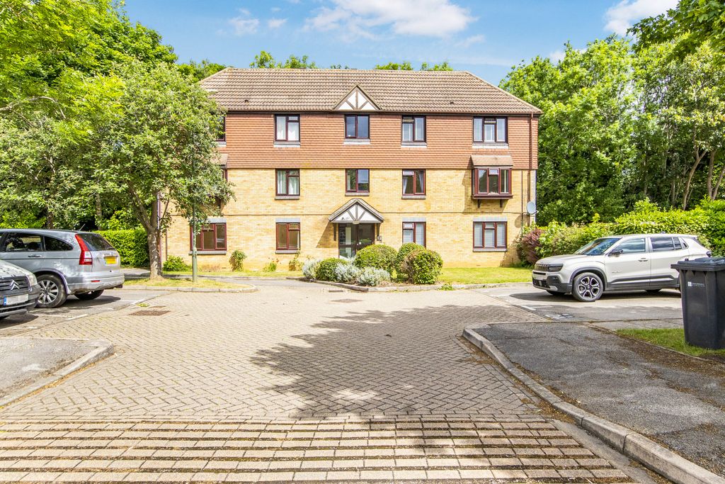 Property photo 1 of 10