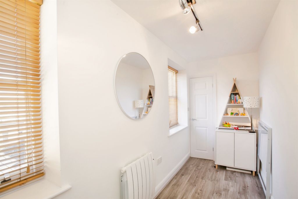 Additional image 15 of 2 bed flat for saleCharlotte Close, Halifax HX1