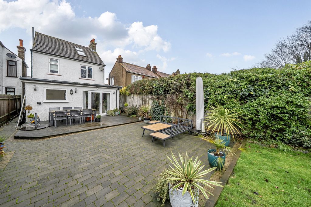 Property photo 3 of 22 Rear Garden