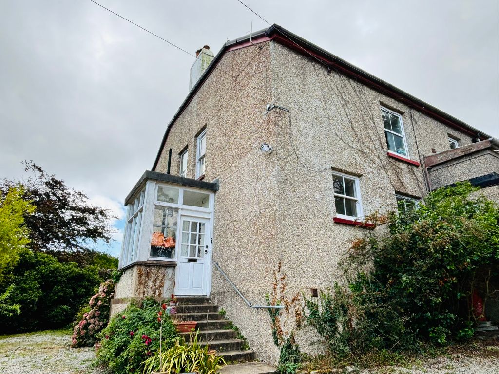 Property photo 1 of 3